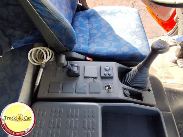 RIF.1235 IVECO EUROCARGO 120 E 28 – 2004 – CASSONE CENTINATO + SPONDA CARICATRIC - Foto 9