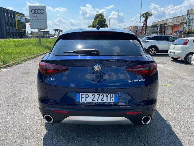 Alfa Romeo Stelvio 2.2 Turbodiesel 210 CV AT8 Q4 - Foto 4