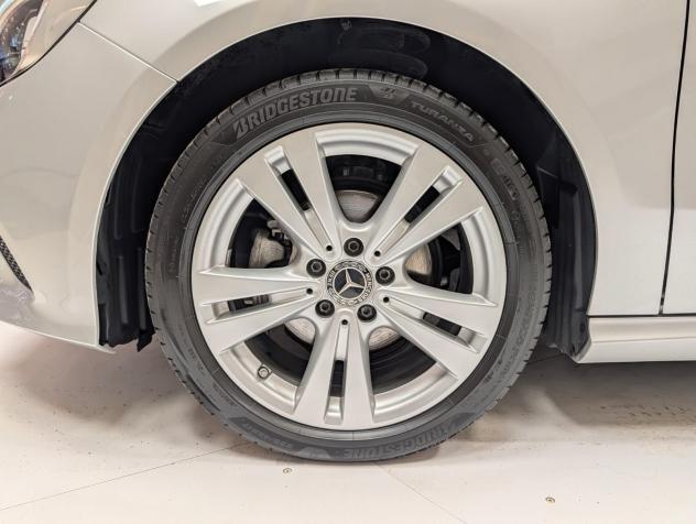 Mercedes-Benz Classe A A 180 d Automatic Sport - Foto 10
