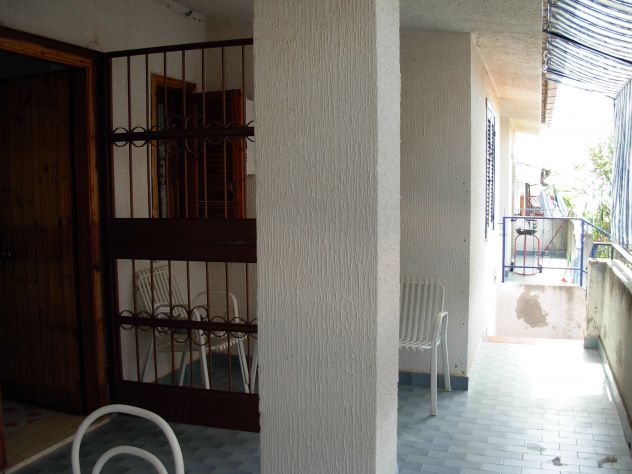 APPARTAMENTO IN VENDITA AL MARE SCALEA ZONA LA PETROSA - Foto 3