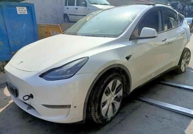 RICAMBI USATI AUTO TESLA Model Y Serie N.D. 4D1 Elettrica (19) - Foto 7