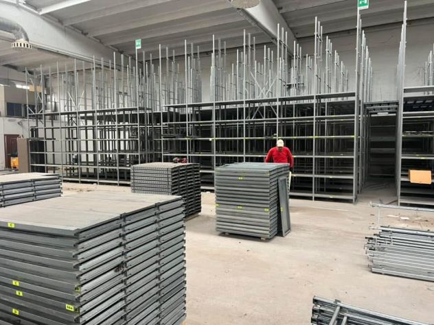 Scaffalature di vario genere - Foto 3