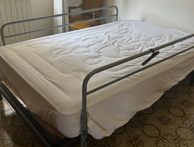 Letto elettrico con sponde - Foto 2