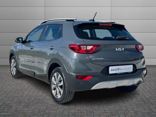 Kia Stonic 1.2 Style ecogpl 82cv - Foto 4