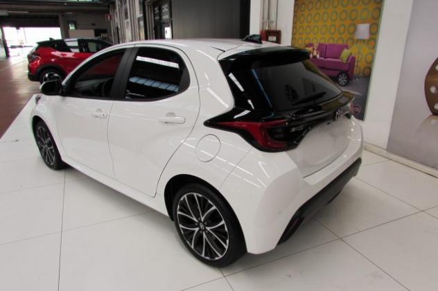 TOYOTA Yaris 1.5 Hybrid 5 porte ICON KM ZERO rif. 23983980 - Foto 4