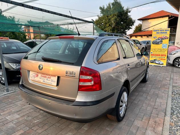 Skoda Octavia 2.0 TDI 4x4 Wagon Elegance - Foto 8