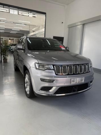 Jeep Grand Cherokee 3.0 V6 CRD 250 CV Multijet II Summit