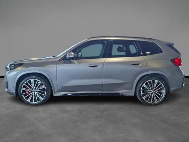 BMW iX1 xDrive 30 Msport Pro + Tetto Apr. rif. 24093912 - Foto 3