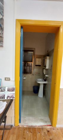 SCORRANO LOCALE C3 ADIBITO A PALESTRA 90.000 € - Foto 6