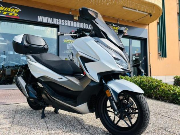 HONDA Forza 350 TUTTO INCLUSO ANCHE PASSAGGIO! MINI RATE rif. 24114085