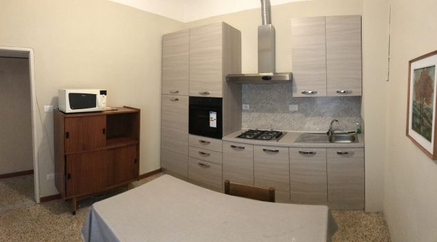 Privato affitta Trilocale in centro con contratto transitorio - Foto 2