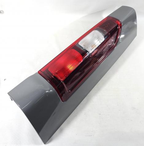 STOP FANALE POSTERIORE DESTRO RENAULT Trafic Serie 265A12656R (14)