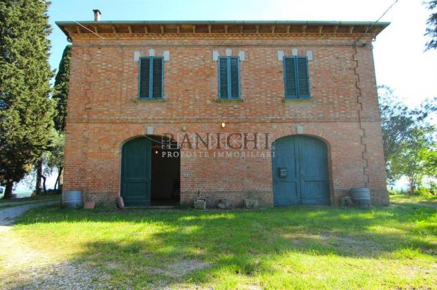 Porzione di casolare con ampio garage, resede e oliveto - Foto 3