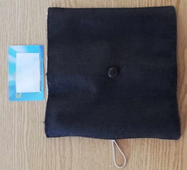 Astuccio arrotolabile nuovo con pastelli inclusi,ne ho altri - Foto 2