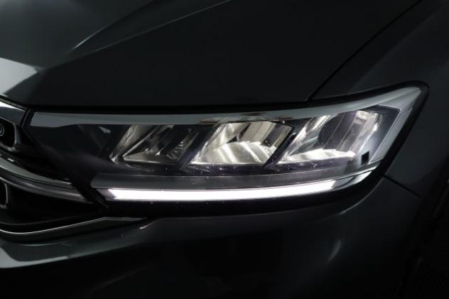 VOLKSWAGEN T-Roc T-Roc 2.0 TDI SCR 150 CV DSG R-Line rif. 23882137 - Foto 9
