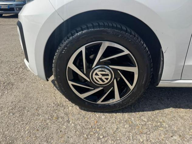VOLKSWAGEN up! 1.0cc 75cv rif. 24003485 - Foto 9