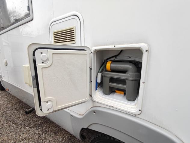 CAMPER PEGASO DUCATO DOPPIA DINETTE 7 POSTI LETTO CASTELLO GARAGE CLIMATIZZATORE WEBASTO FOTOVOLTAICO GENERALI USATI 588 - Foto 7