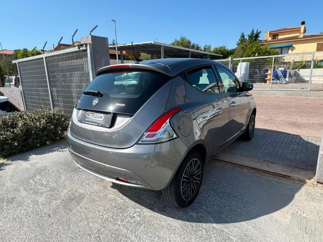 LANCIA YPSILON - NEOPATENTATI -PREZZO VERO - Foto 3