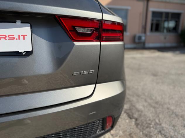 Jaguar E-Pace 2.0D 150 CV - Foto 10