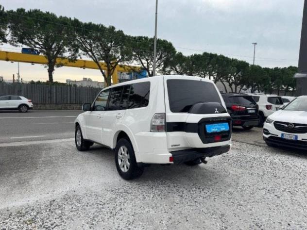 MITSUBISHI Pajero 3.2 DI-D 16V aut. 5p. Intense DPF rif. 21837123 - Foto 6