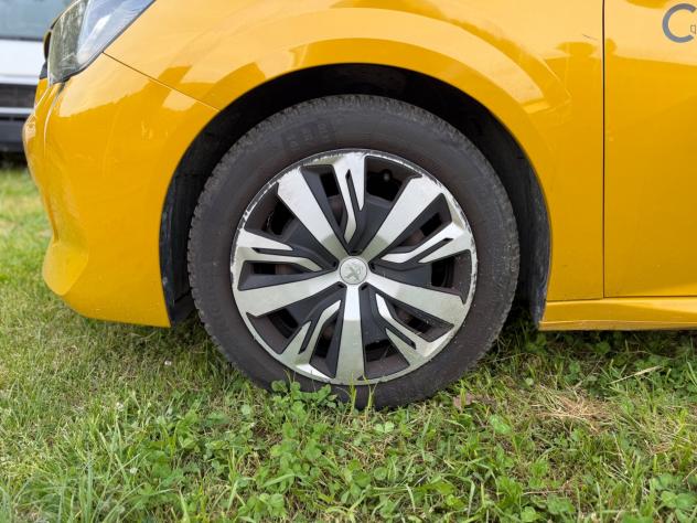Peugeot 208 PureTech 75 Stop&Start 5 porte Active - Foto 6