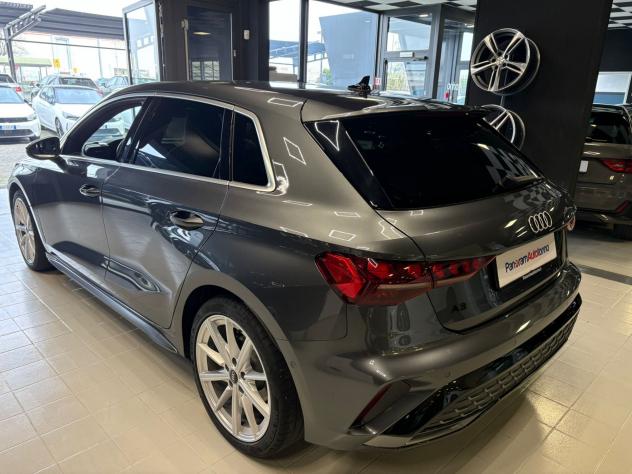 AUDI A3 4ª serie A3 SPB TDI 110 kW S tronic S line edition - Foto 5