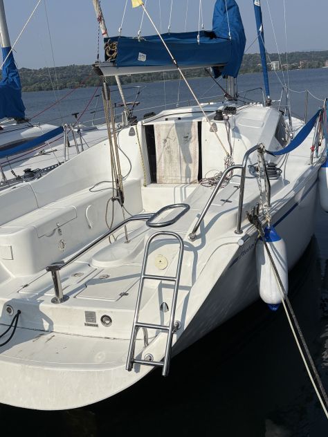 Natante a vela Phobos 27 Miglia 0