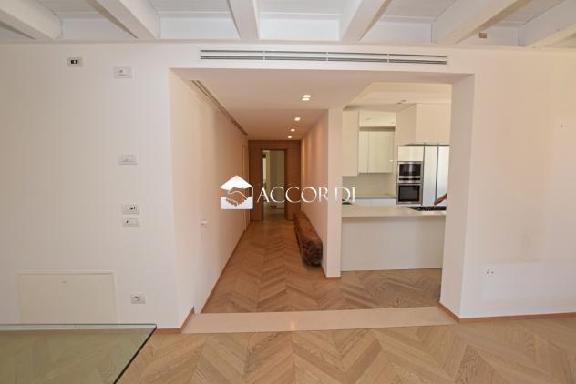 APPARTAMENTO di 4 vani e di 145 mq (CASTELFRANCO VENETO) rif. SW184 - Foto 7