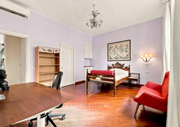 Appartamento di 230 m² con 5 locali e box auto in vendita a Milano - Foto 11