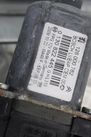 9675898980 MOTORINO MECCANISMO ALZA-VETRO ALZA-CRISTALLO PORTA ANTERIORE DESTRA CITROEN C5 SW 2.0 D 120KW AUT 5P (2010) RICAMBIO USATO 128000782 01308 - Foto 4