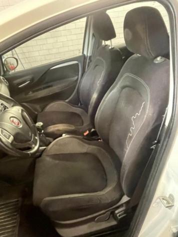 FIAT Punto 1.2 8V 5 porte Lounge rif. 24003402 - Foto 9