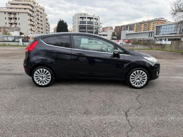Ford Fiesta 1.2 82CV 3 porte Titanium - Foto 5