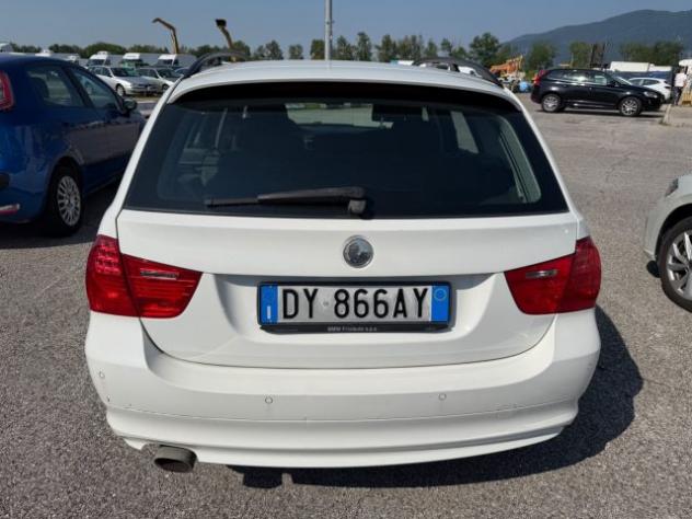 BMW 318 i cat Touring Attiva rif. 23829553 - Foto 5