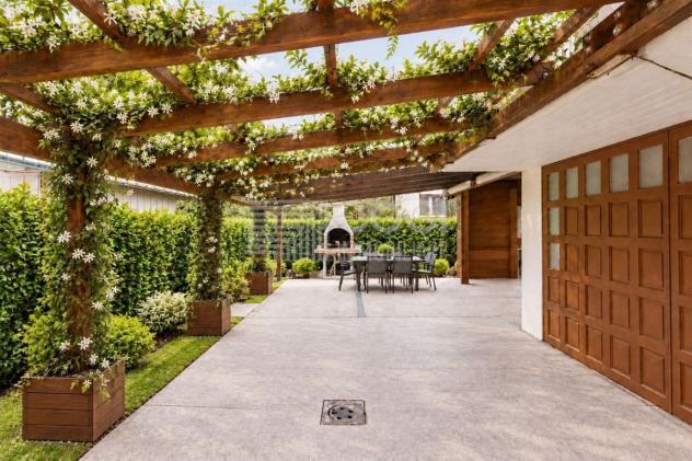 Appartamento ristrutturato con ingresso indipendente, giardino e tavernetta versatile - Foto 11