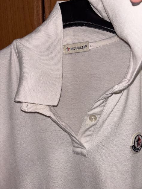 MAGLIETTA POLO IN OTTIME CONDIZIONI DA DONNA IN COTONE FIRMATA ORIGINALE MONCLER - Foto 3