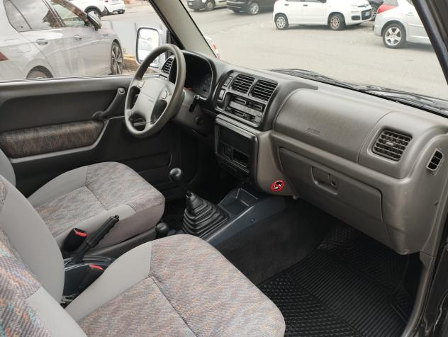 Suzuki Jimny 1.3i 16V cat 4WD JLX - Foto 7