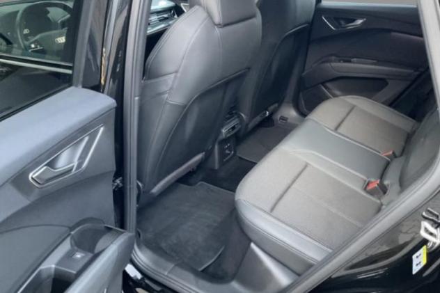 AUDI Q4 e-tron Q4 SPB 35 e-tron rif. 23757686 - Foto 8