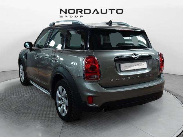 MINI Countryman MINI F60 Mini 2.0 Cooper D Business Automatica - Foto 4