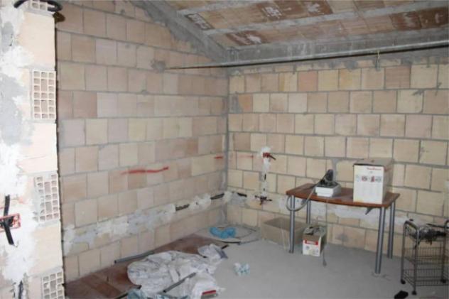 Immobile in asta di 209 m², box auto in vendita a Castel di Ieri - Foto 11