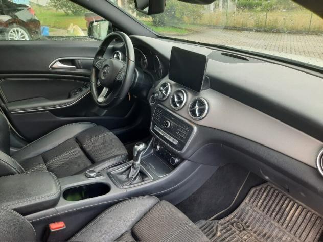 MERCEDES CLA (C/X117) CLA 200 d S.W. Sport - Foto 9