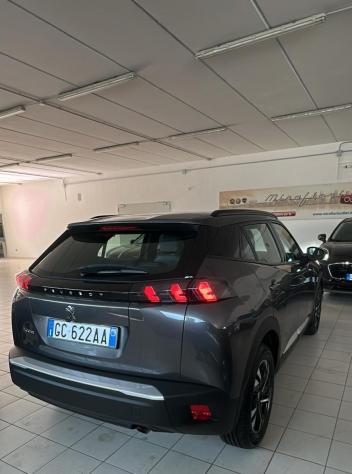 PEUGEOT - 2008 - BlueHDi 100 S&S Allure Navi Pack - Foto 5