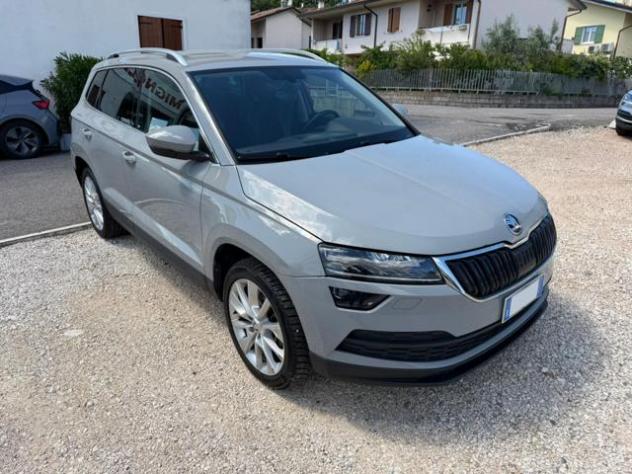 SKODA Karoq 1.6 TDI SCR DSG Style OK NEOPATENTATI rif. 23982839 - Foto 2