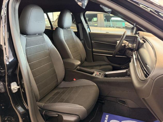 NEW Fiat 600 Hybrid 145 CV DCT MHEV Sport - Foto 8