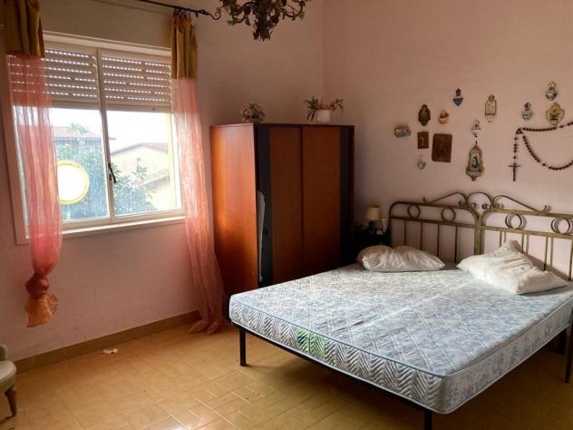 SAN LEONO VIA DEI GIARDINI VILLA MQ.250 CIRCA CON AMPIO GIARDINO - Foto 3