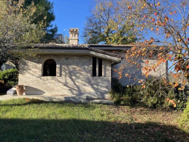 Immobile in asta di 348 m² con più di 5 locali e box auto in vendita a Civitella del Tronto - Foto 6