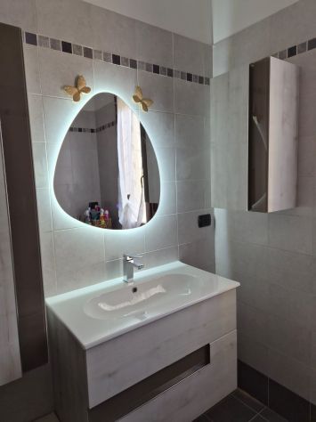 Cislago monolocale ristrutturato con box 700eu - Foto 11