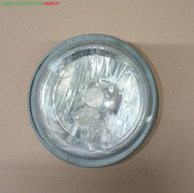 PROIETTORE FENDINEBBIA S. CITROEN C3 (A8/A31) 5 porte  Parti elettriche  Fanaleria  Fendinebbia dx. CITROEN - BERLINGO 5 posti - 01-12-2002 - 01-04-20