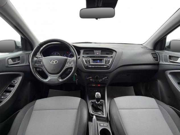 Hyundai i20 i20 5p 1.1 crdi Login 75cv - Foto 9