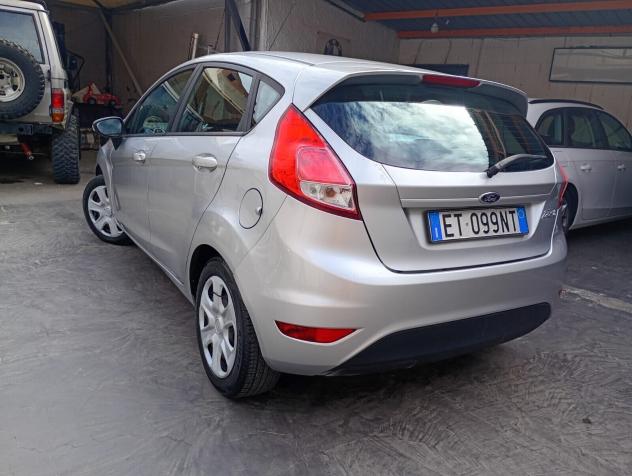 Ford Fiesta 1.5 TDCi 75CV 5 porte Business - Foto 3