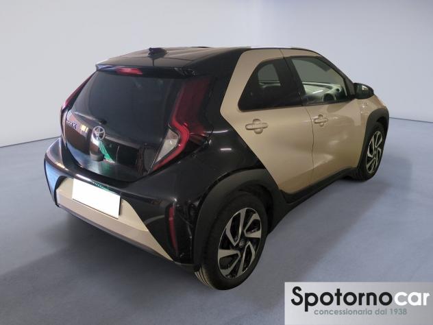 Toyota Aygo X 1.0B (72 CV) Trend - Foto 7